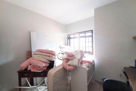 Casa à venda com 350m², 7 quartos e 10 vagas Casa à venda com 350m², 7 quartos e 10 vagasQuarto 3