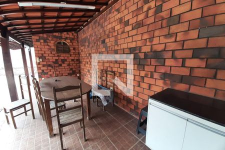 Casa à venda com 350m², 7 quartos e 10 vagas Casa à venda com 350m², 7 quartos e 10 vagasEspaço Gourmet