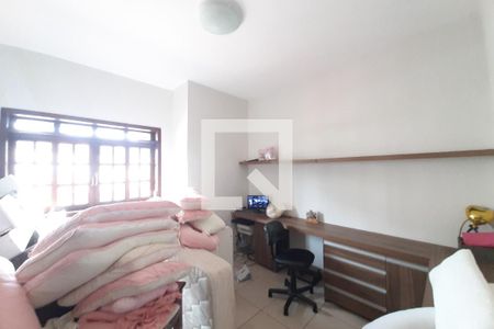 Casa à venda com 350m², 7 quartos e 10 vagas Casa à venda com 350m², 7 quartos e 10 vagasQuarto 3