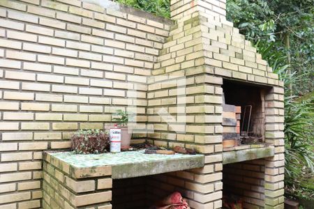 Casa à venda com 1400m², 2 quartos e 2 vagasÁrea comum - Churrasqueira