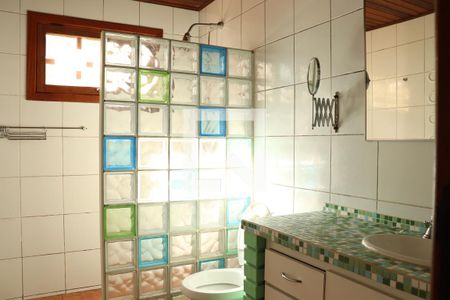 Casa à venda com 1400m², 2 quartos e 2 vagasBanheiro