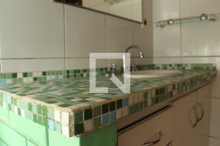 Casa à venda com 1400m², 2 quartos e 2 vagasBanheiro