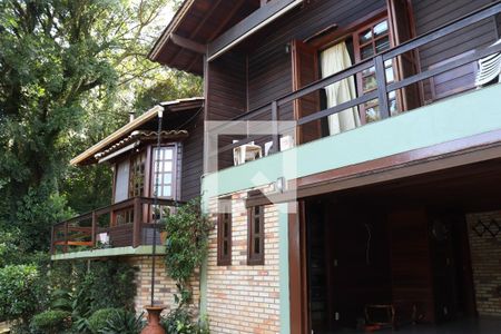 Casa à venda com 1400m², 2 quartos e 2 vagasFachada