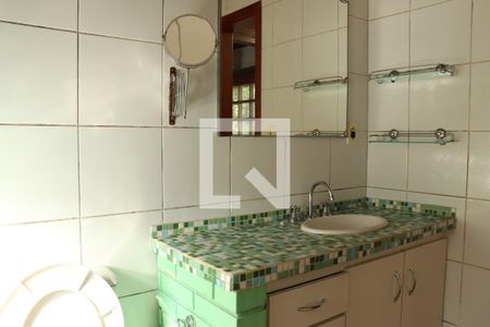 Casa à venda com 1400m², 2 quartos e 2 vagasBanheiro