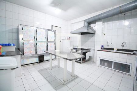 Casa à venda com 2000m², 41 quartos e 11 vagasCozinha