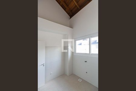 Casa de condomínio à venda com 227m², 3 quartos e 2 vagas Casa de condomínio à venda com 227m², 3 quartos e 2 vagasCozinha 2