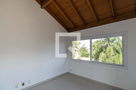 Casa de condomínio à venda com 227m², 3 quartos e 2 vagas Casa de condomínio à venda com 227m², 3 quartos e 2 vagasTerraço