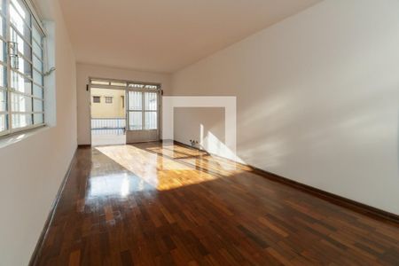 Sala de casa para alugar com 3 quartos, 320m² em Sumaré, São Paulo