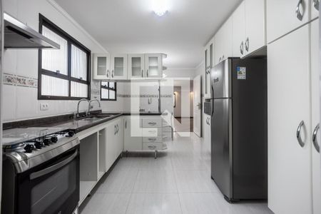 Apartamento à venda com 200m², 5 quartos e 3 vagasCozinha