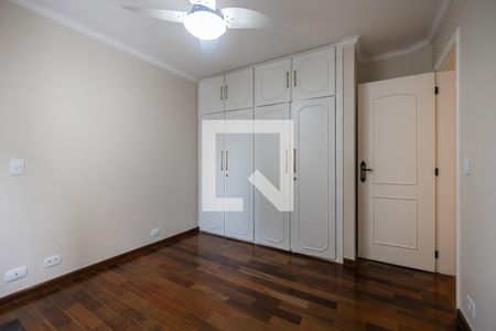 Apartamento à venda com 200m², 5 quartos e 3 vagasQuarto 3
