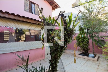 Casa à venda com 125m², 2 quartos e 1 vagaQuintal 