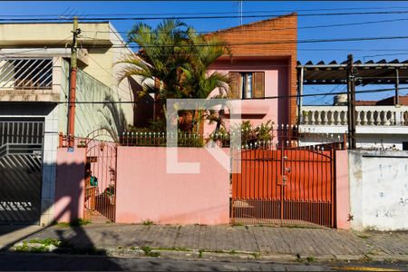 Casa à venda com 125m², 2 quartos e 1 vagaFachada