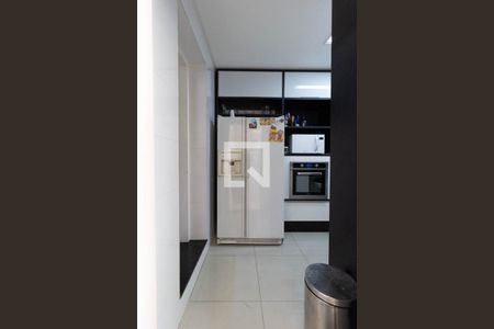 Casa à venda com 255m², 3 quartos e 3 vagas Casa à venda com 255m², 3 quartos e 3 vagasCozinha