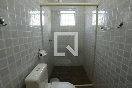 Casa para alugar com 300m², 4 quartos e 5 vagasBanheiro 3