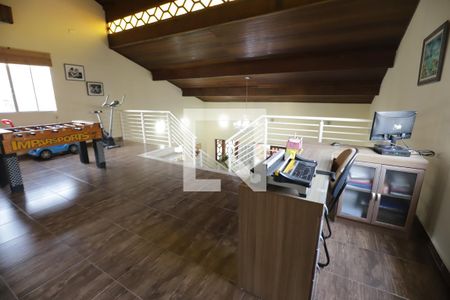 Casa para alugar com 300m², 4 quartos e 5 vagasMesanino