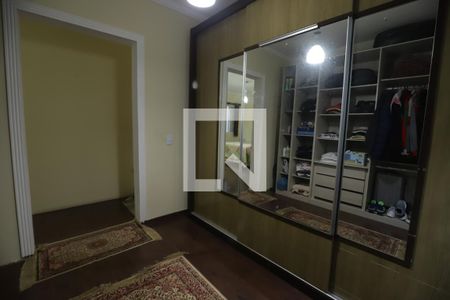 Casa para alugar com 300m², 4 quartos e 5 vagasCloset da suíte 1