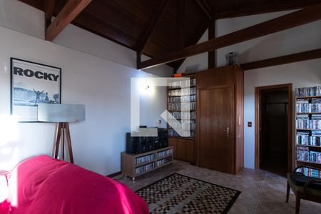 Casa à venda com 600m², 3 quartos e 3 vagas Casa à venda com 600m², 3 quartos e 3 vagasSala 2