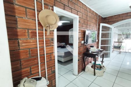 Sala de casa à venda com 4 quartos, 180m² em Morro do Espelho, São Leopoldo