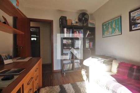 Apartamento à venda com 225m², 4 quartos e 3 vagasQuarto 2