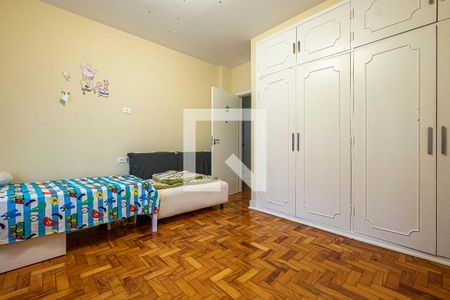 Apartamento à venda com 217m², 3 quartos e 1 vaga Apartamento à venda com 217m², 3 quartos e 1 vagaQuarto 2