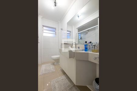 Apartamento à venda com 217m², 3 quartos e 1 vaga Apartamento à venda com 217m², 3 quartos e 1 vagaBanheiro Social