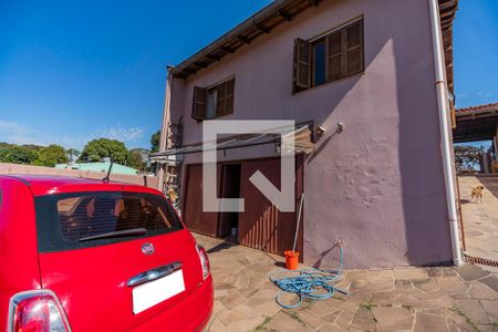 Casa à venda com 200m², 3 quartos e 8 vagasPatio