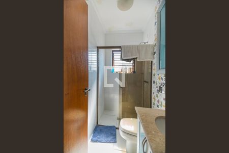 Casa à venda com 200m², 3 quartos e 8 vagasBanheiro