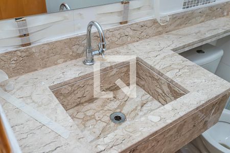 Casa de condomínio para alugar com 46m², 2 quartos e sem vaga Casa de condomínio para alugar com 46m², 2 quartos e sem vagaBanheiro