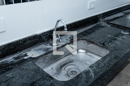 Casa de condomínio para alugar com 46m², 2 quartos e sem vaga Casa de condomínio para alugar com 46m², 2 quartos e sem vagaCozinha