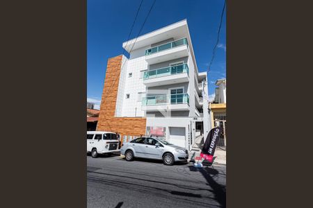 Casa de condomínio para alugar com 46m², 2 quartos e sem vaga Casa de condomínio para alugar com 46m², 2 quartos e sem vagaFachada