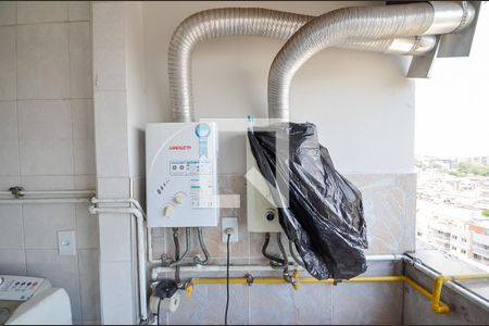 Apartamento à venda com 180m², 4 quartos e 2 vagas Apartamento à venda com 180m², 4 quartos e 2 vagasÁrea de Serviço