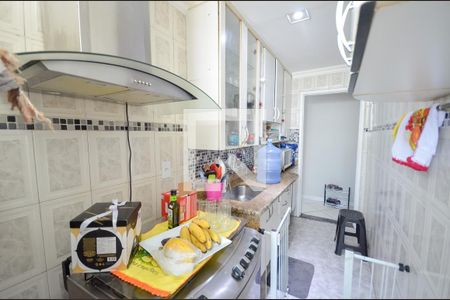 Apartamento à venda com 180m², 4 quartos e 2 vagas Apartamento à venda com 180m², 4 quartos e 2 vagasCozinha