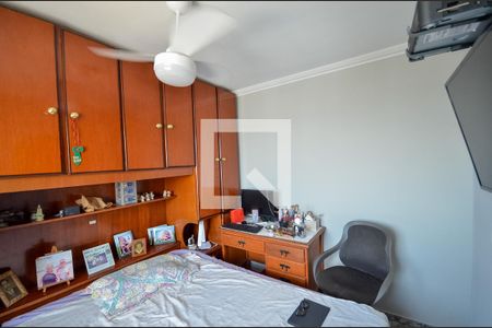 Apartamento à venda com 180m², 4 quartos e 2 vagas Apartamento à venda com 180m², 4 quartos e 2 vagasSuite