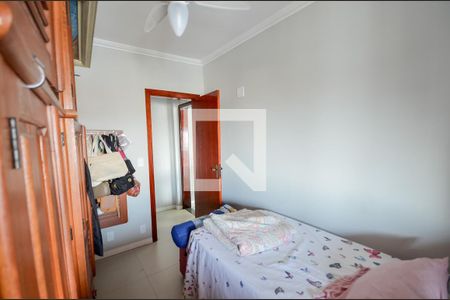 Apartamento à venda com 180m², 4 quartos e 2 vagas Apartamento à venda com 180m², 4 quartos e 2 vagasQuarto 2