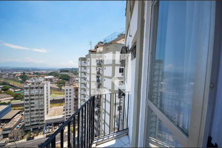 Apartamento à venda com 180m², 4 quartos e 2 vagas Apartamento à venda com 180m², 4 quartos e 2 vagasVaranda da Sala