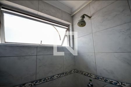 Apartamento à venda com 180m², 4 quartos e 2 vagas Apartamento à venda com 180m², 4 quartos e 2 vagasBanheiro da Suite