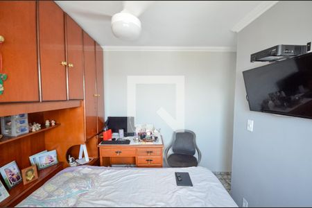 Apartamento à venda com 180m², 4 quartos e 2 vagas Apartamento à venda com 180m², 4 quartos e 2 vagasSuite