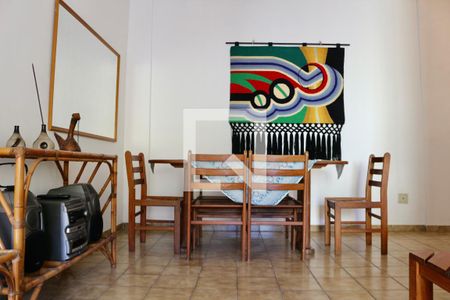 Apartamento para alugar com 85m², 2 quartos e 1 vagaSala