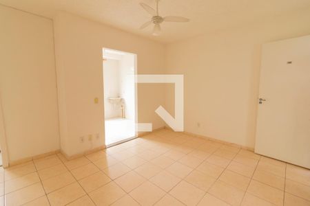 Sala de apartamento para alugar com 2 quartos, 42m² em Banco de Areia, Mesquita