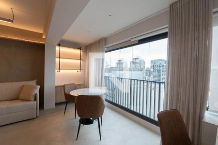 Studio à venda com 42m², 1 quarto e 1 vaga Studio à venda com 42m², 1 quarto e 1 vagaSacada