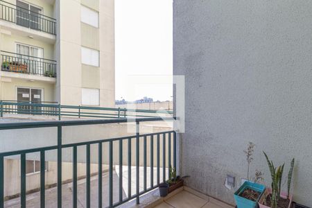 Sacada de apartamento para alugar com 2 quartos, 51m² em Padroeira, Osasco