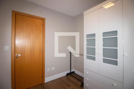 Quarto 1 de apartamento à venda com 2 quartos, 70m² em Cristo Redentor, Porto Alegre