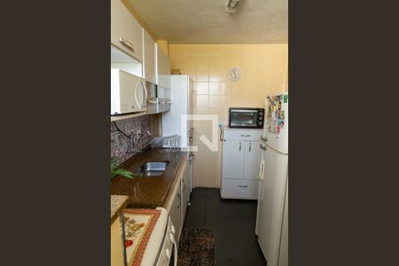 Apartamento à venda com 50m², 2 quartos e 1 vaga Apartamento à venda com 50m², 2 quartos e 1 vagaCozinha e Área de Serviço