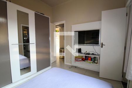 Casa de condomínio à venda com 140m², 3 quartos e sem vaga Casa de condomínio à venda com 140m², 3 quartos e sem vagaSuíte