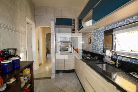 Casa de condomínio à venda com 140m², 3 quartos e sem vaga Casa de condomínio à venda com 140m², 3 quartos e sem vagaCozinha