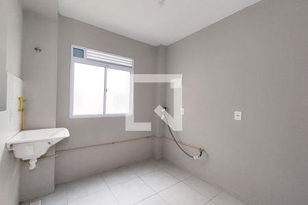 Apartamento à venda com 45m², 2 quartos e 1 vaga Apartamento à venda com 45m², 2 quartos e 1 vagaCozinha e Área de Serviço