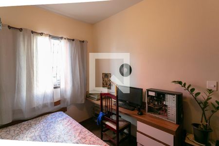 Quarto 1 de apartamento para alugar com 2 quartos, 59m² em Santa Cruz, Belo Horizonte