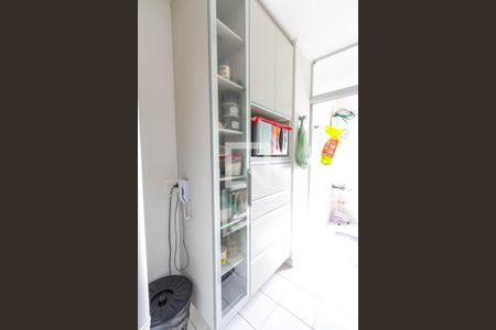 Apartamento à venda com 49m², 2 quartos e 1 vaga Apartamento à venda com 49m², 2 quartos e 1 vagaCozinha