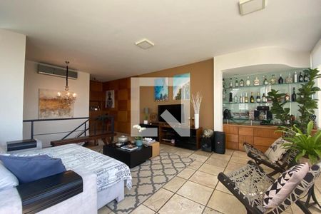 Apartamento à venda com 189m², 2 quartos e 4 vagasSala de TV