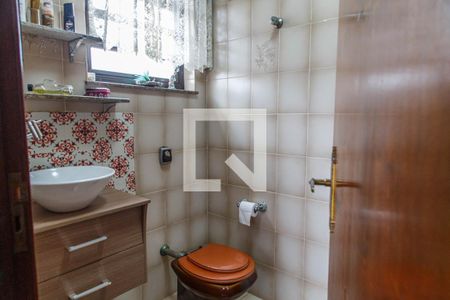 Casa à venda com 289m², 6 quartos e 6 vagas Casa à venda com 289m², 6 quartos e 6 vagasBanheiro Suíte 2